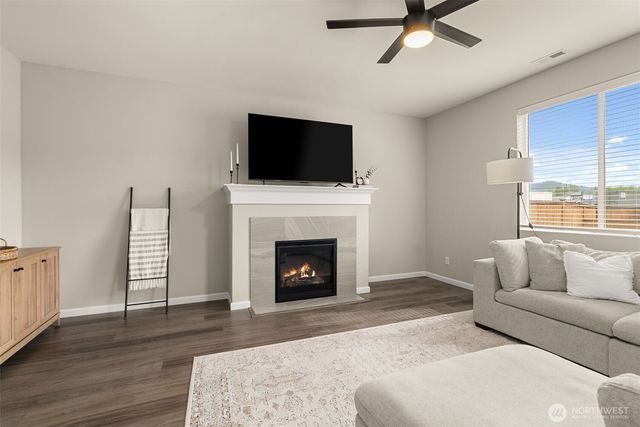 924 Livernash Street, Buckley, WA 98321