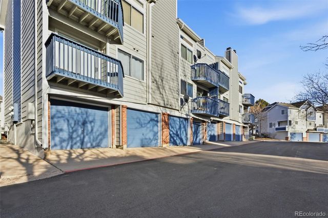 1342 S Cathay Court 101, Aurora, CO 80017