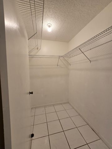 737 SE 1st Way 208, Deerfield Beach, FL 33441