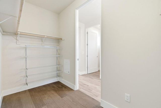 889 N San Antonio Road 2020, Los Altos, CA 94022