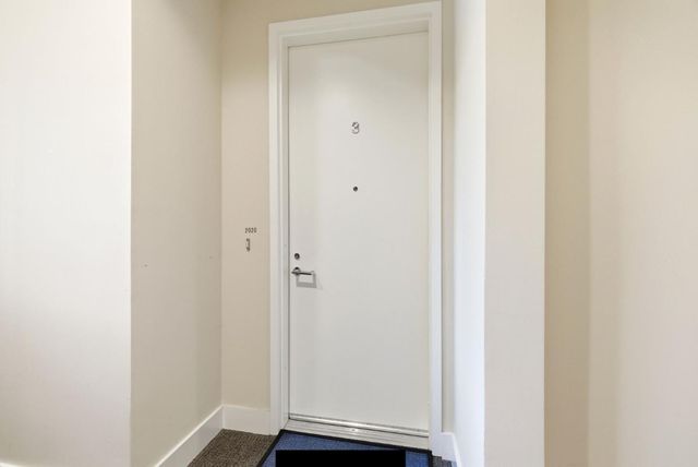 889 N San Antonio Road 2020, Los Altos, CA 94022