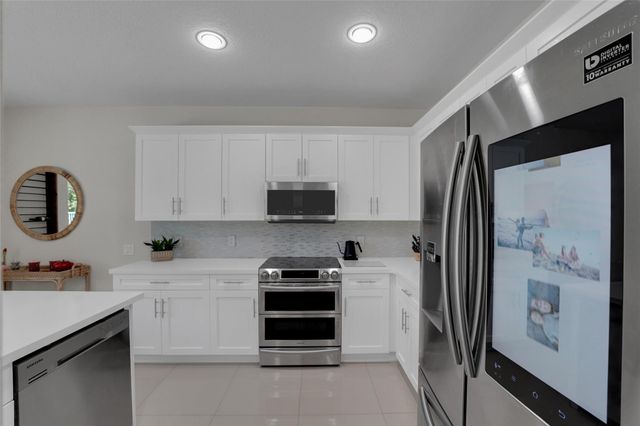 1070 Bluewood Terrace, Weston, FL 33327
