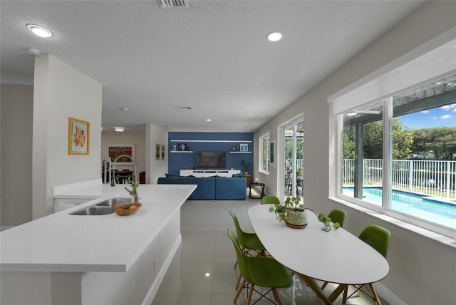 1070 Bluewood Terrace, Weston, FL 33327
