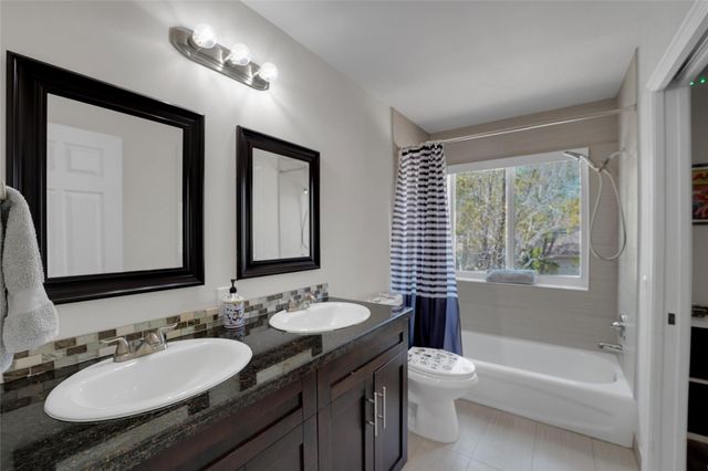 1070 Bluewood Terrace, Weston, FL 33327