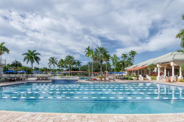 1070 Bluewood Terrace, Weston, FL 33327