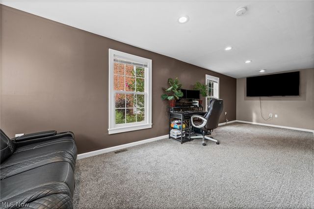 2236 Edgerton Road, University Heights, OH 44118