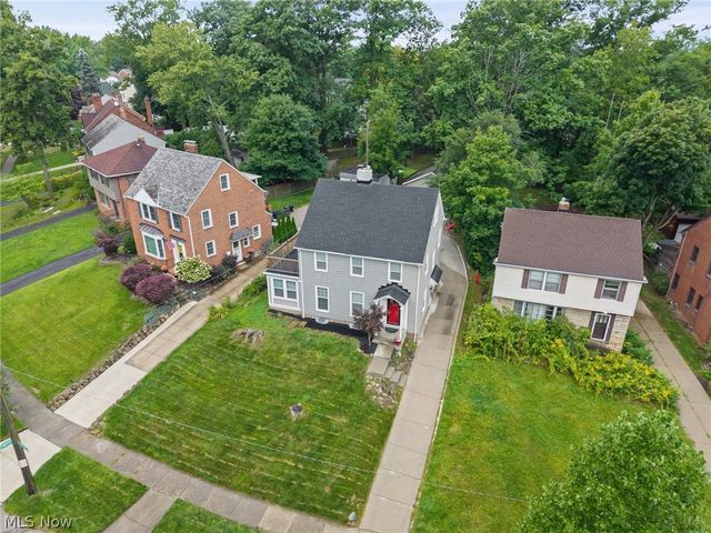 2236 Edgerton Road, University Heights, OH 44118