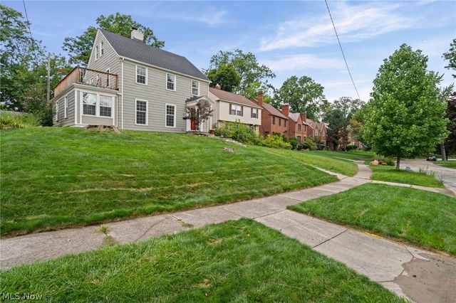 2236 Edgerton Road, University Heights, OH 44118