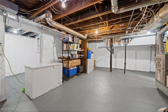 2236 Edgerton Road, University Heights, OH 44118