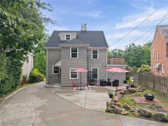 2236 Edgerton Road, University Heights, OH 44118