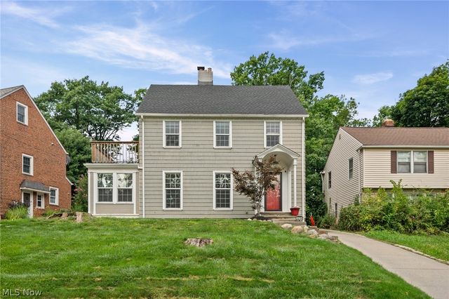 2236 Edgerton Road, University Heights, OH 44118
