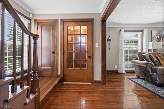 2236 Edgerton Road, University Heights, OH 44118