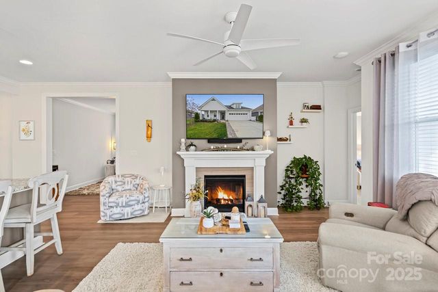 864 Black Beard Drive, Denver, NC 28037