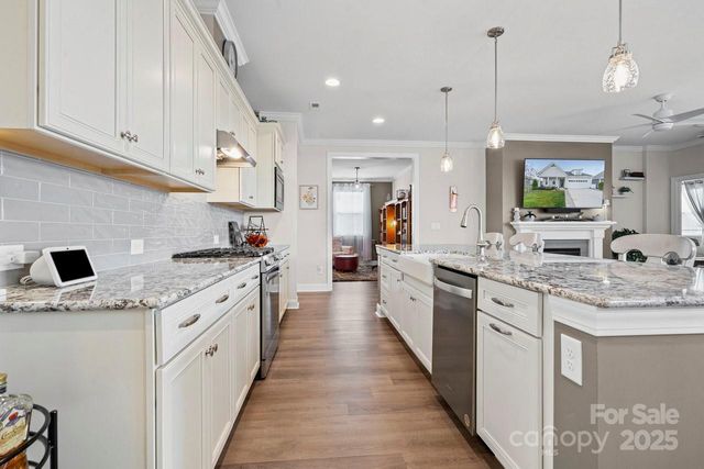 864 Black Beard Drive, Denver, NC 28037