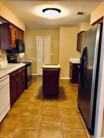 3400 Zephyr Drive, Mobile, AL 36695