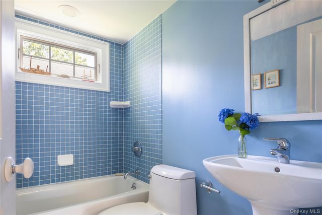 64 S Jamesport Avenue, South Jamesport, NY 11970