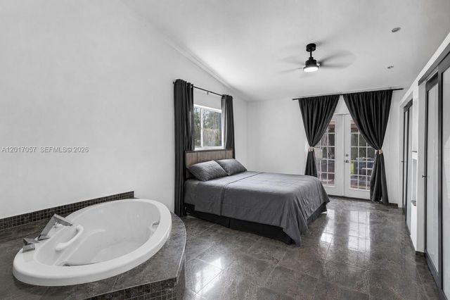 9470 NW 33rd Mnr, Sunrise, FL 33351