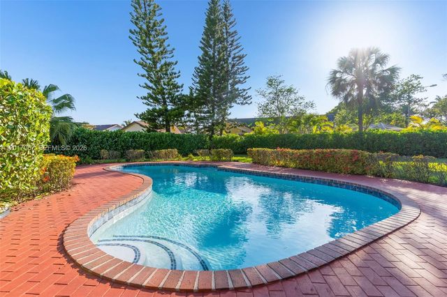 9470 NW 33rd Mnr, Sunrise, FL 33351