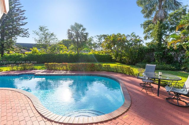 9470 NW 33rd Mnr, Sunrise, FL 33351