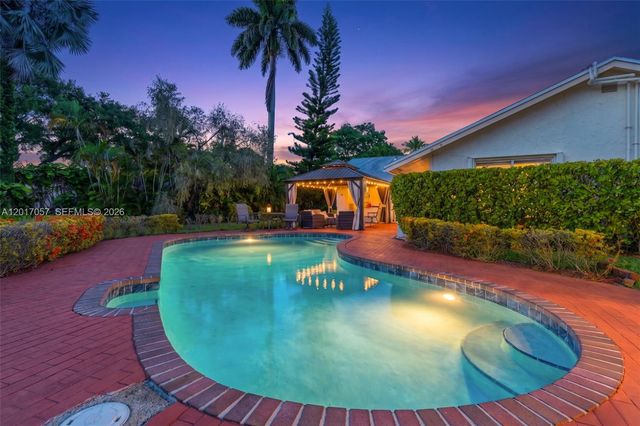 9470 NW 33rd Mnr, Sunrise, FL 33351