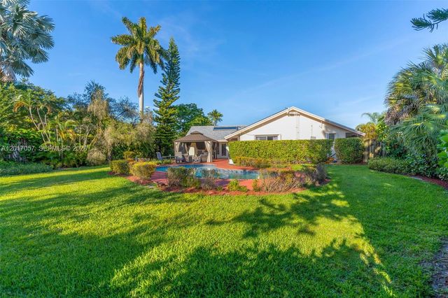 9470 NW 33rd Mnr, Sunrise, FL 33351