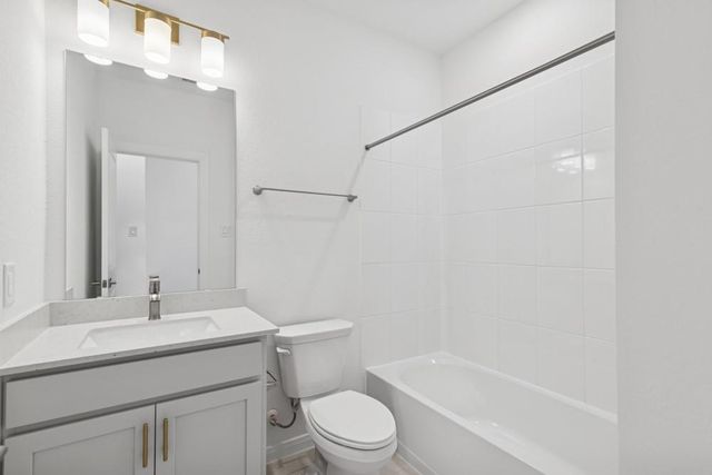 1424 Hartley DR, Leander, TX 78641