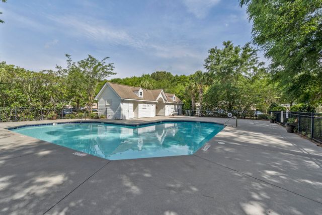 549 Tayrn Drive, Charleston, SC 29492