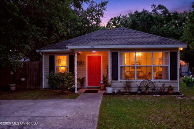 2318 15th Avenue, Gulfport, MS 39501