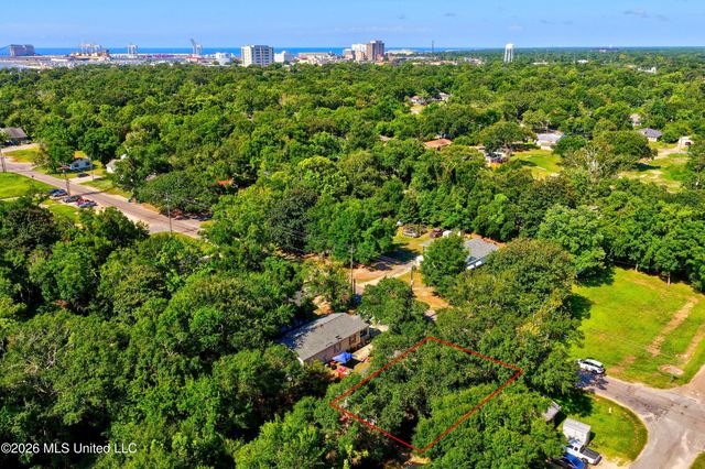 2318 15th Avenue, Gulfport, MS 39501