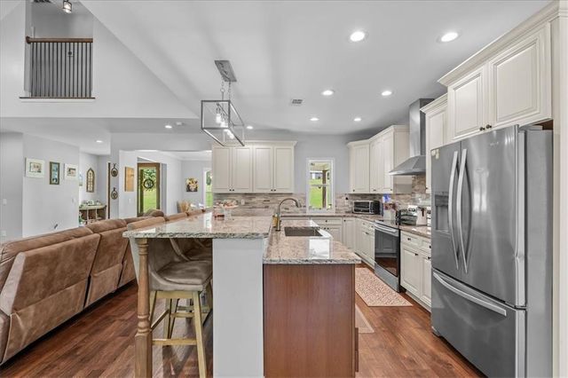 590 W Highway 5, Roopville, GA 30170