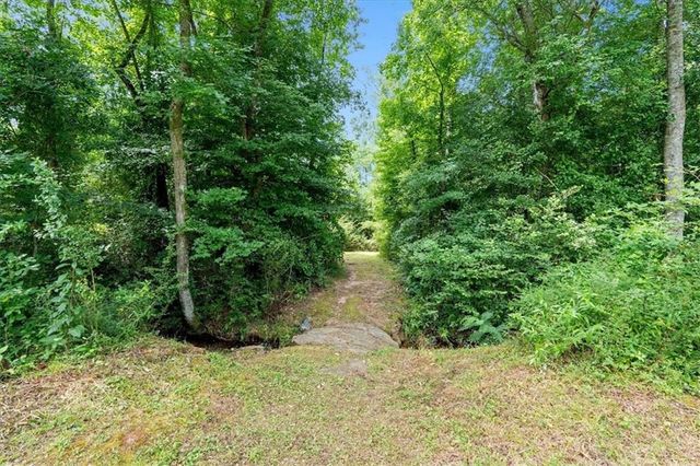 590 W Highway 5, Roopville, GA 30170