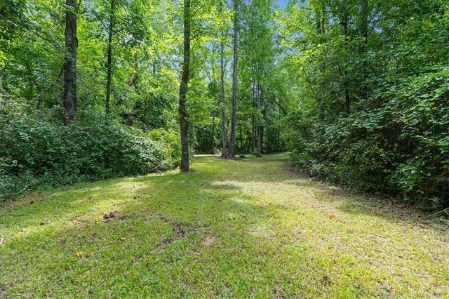 590 W Highway 5, Roopville, GA 30170