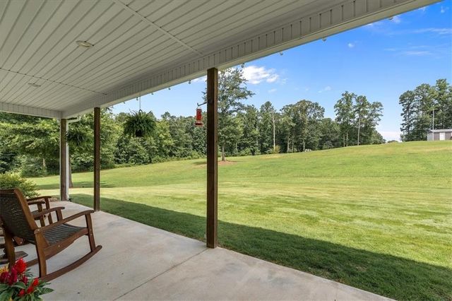 590 W Highway 5, Roopville, GA 30170