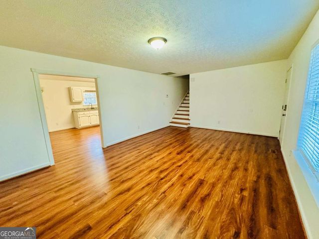 419 Tommy Thompson Way, Whitesburg, GA 30185