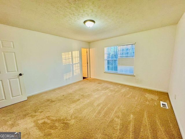 419 Tommy Thompson Way, Whitesburg, GA 30185