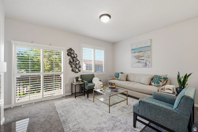 4042 W SCARSBOROUGH LN, West Jordan, UT 84084