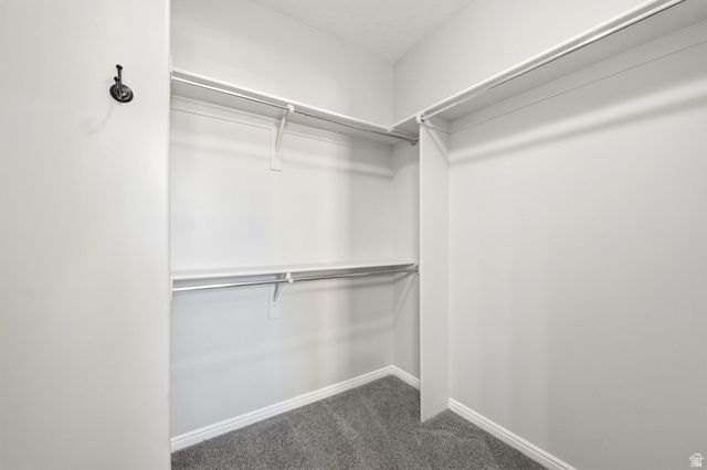 4042 W SCARSBOROUGH LN, West Jordan, UT 84084