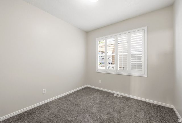 4042 W SCARSBOROUGH LN, West Jordan, UT 84084