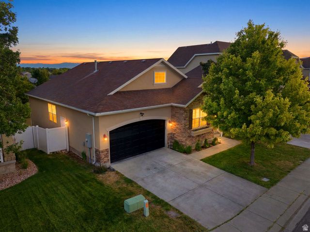 4042 W SCARSBOROUGH LN, West Jordan, UT 84084