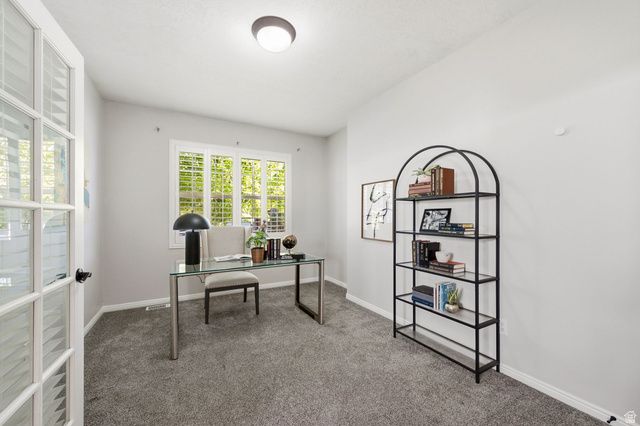 4042 W SCARSBOROUGH LN, West Jordan, UT 84084