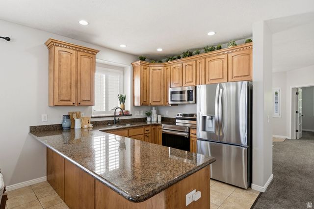 4042 W SCARSBOROUGH LN, West Jordan, UT 84084