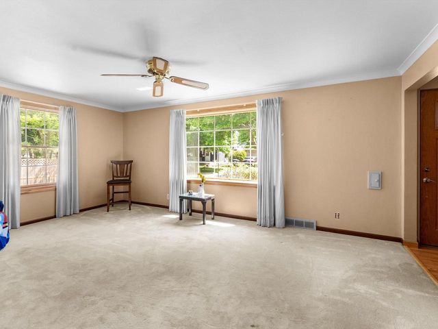 1528 Ashland AVENUE, Sheboygan, WI 53081