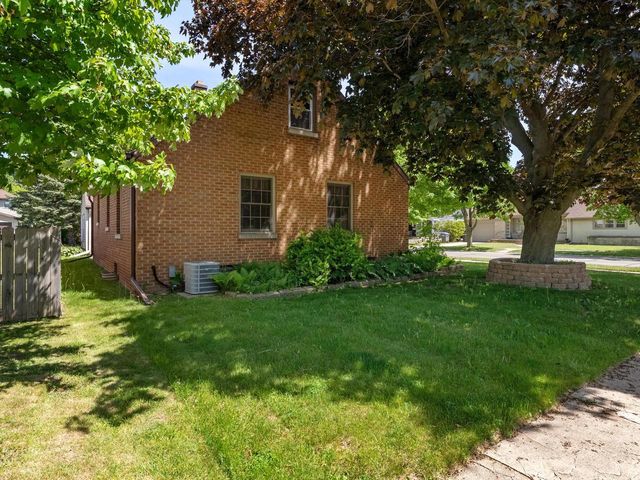 1528 Ashland AVENUE, Sheboygan, WI 53081