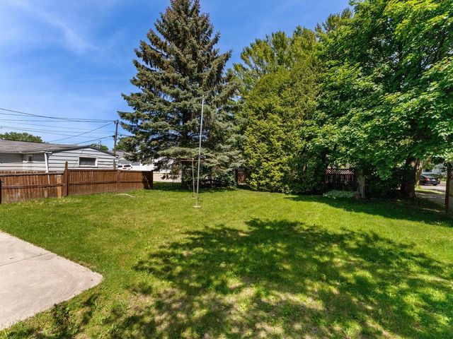 1528 Ashland AVENUE, Sheboygan, WI 53081