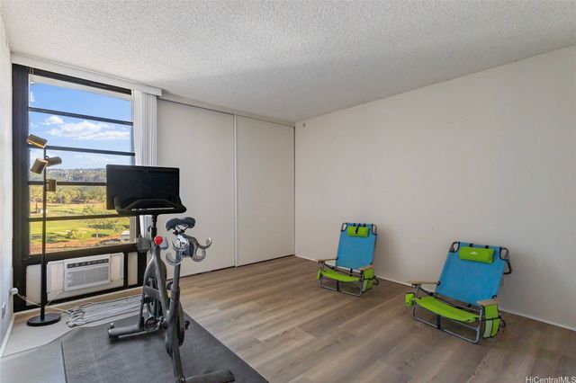 98-500 Koauka Loop 17A, Aiea, HI 96701