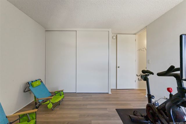 98-500 Koauka Loop 17A, Aiea, HI 96701