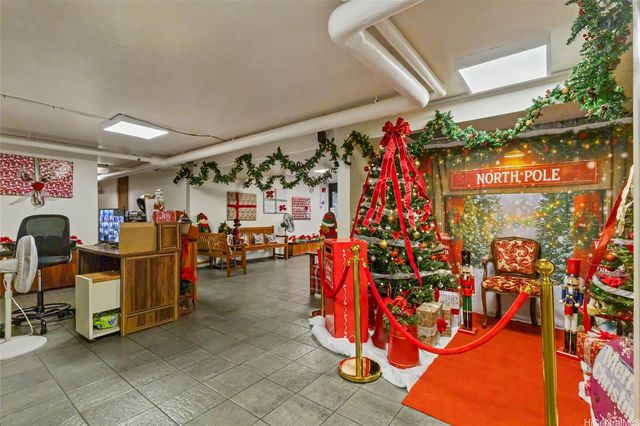 98-500 Koauka Loop 17A, Aiea, HI 96701