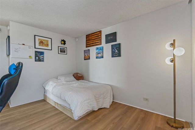 98-500 Koauka Loop 17A, Aiea, HI 96701