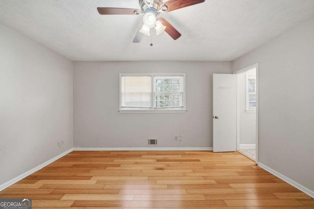 2937 Pebble Lane, Snellville, GA 30078