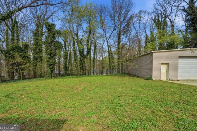 2937 Pebble Lane, Snellville, GA 30078